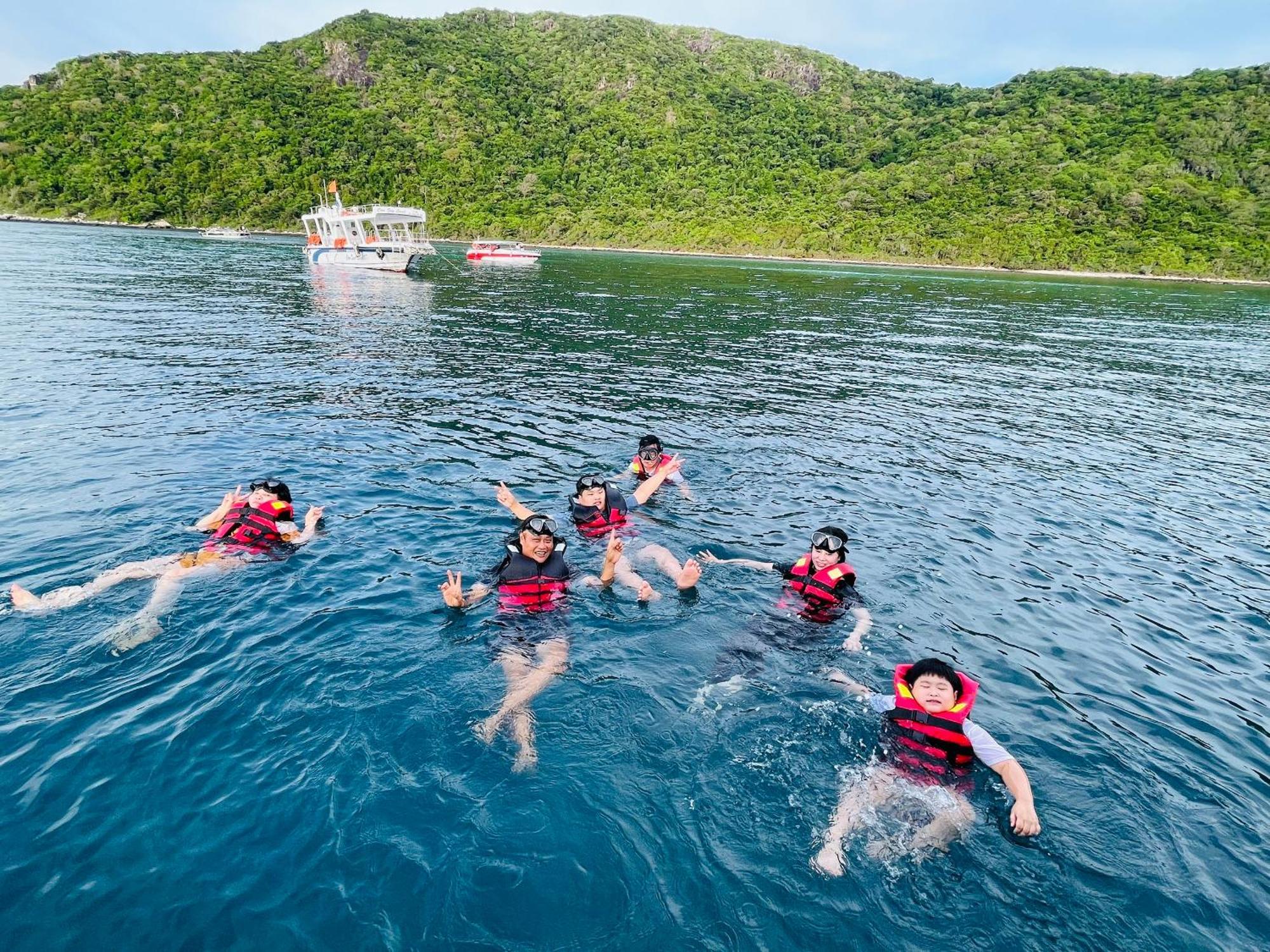 Duy Canh Homestay Chi Khu Co Ong ภายนอก รูปภาพ